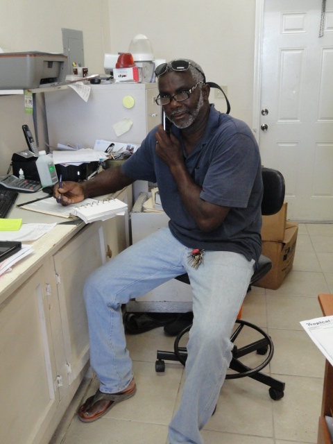 Paul Simmons Customs Brokers Eleuthera