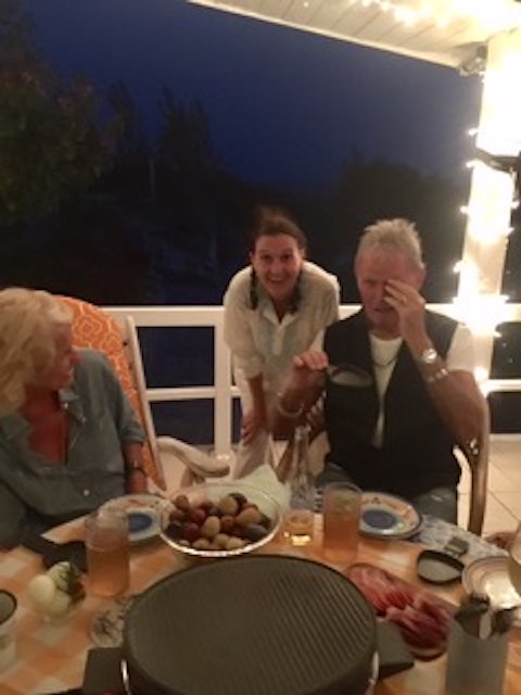 Life is great with a big bowl of potatoes in front of you !