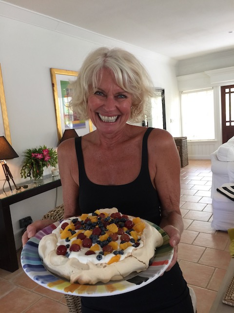 I never normally make deserts but the other week we had friends round and actually managed to bake a fruit pavlova ! Kathy does desert !!!!