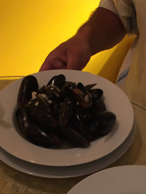 Anthony's plate full of mussels .....