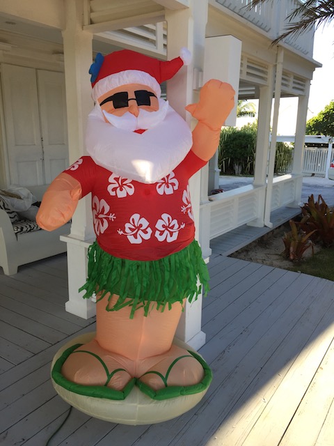 Hey - hula Santa is back !!