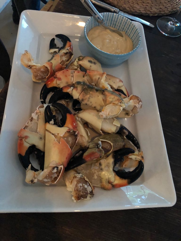 divine stone crab claws ....