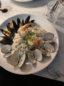 Now I know that you have missed the food pictures - so here is a tasty seafood risotto I had in louie Bossi in Ft Lauderdale on our way back from Texas